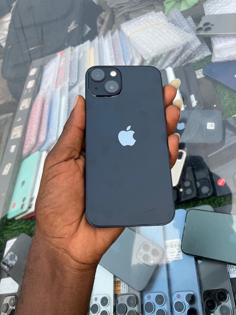 iPhone 13